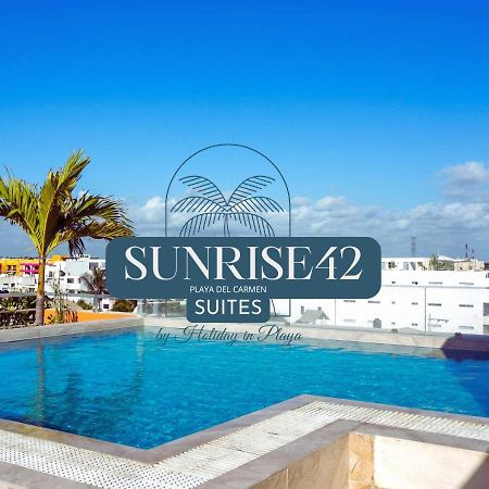 Sunrise 42 Suites By Holiday In Playa Playa del Carmen Exterior photo