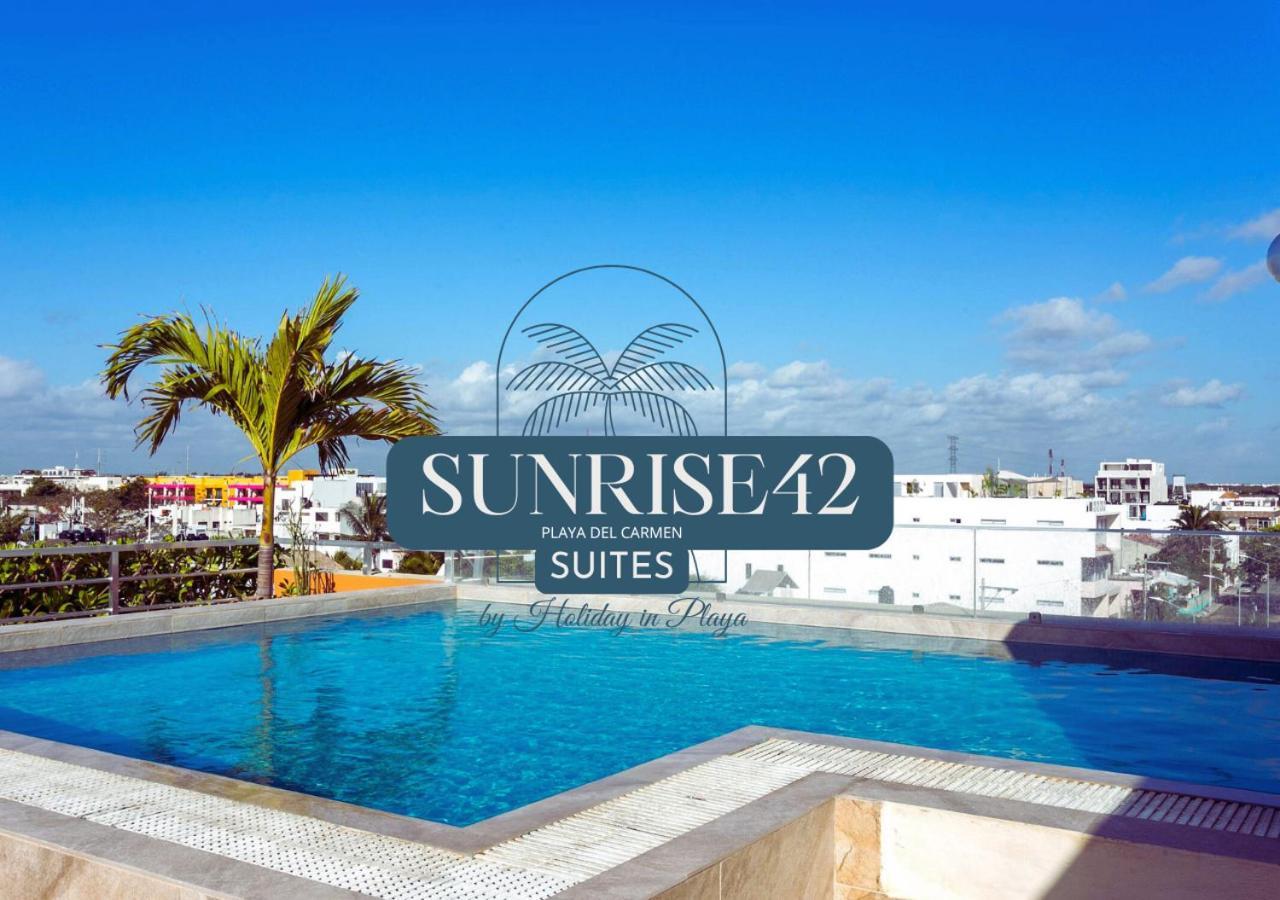 Sunrise 42 Suites By Holiday In Playa Playa del Carmen Exterior photo